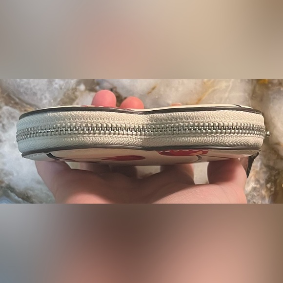 Coach White Cherry Heart Pouch! - Picture 3 of 9